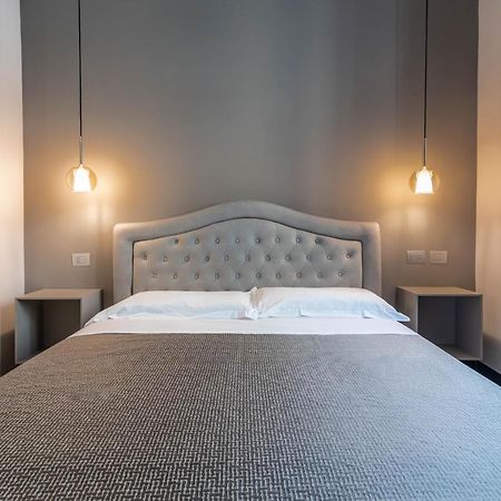Hnn Luxury Apartments Genoa Luaran gambar