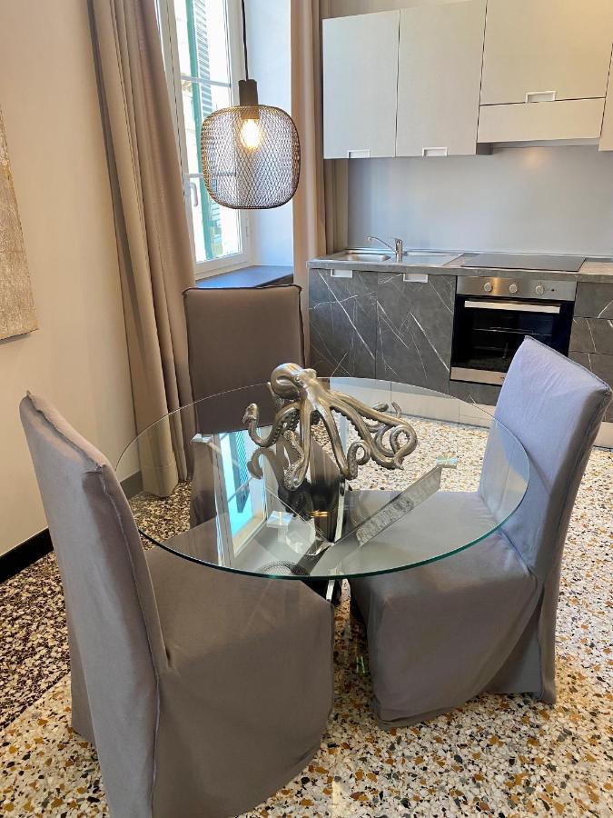 Hnn Luxury Apartments Genoa Luaran gambar