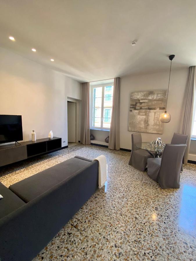 Hnn Luxury Apartments Genoa Luaran gambar