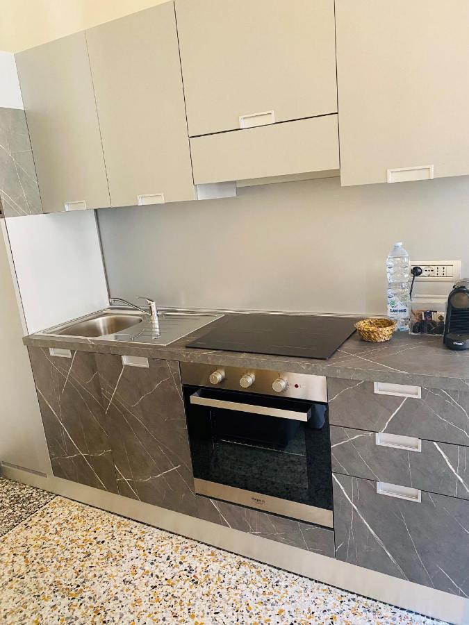 Hnn Luxury Apartments Genoa Luaran gambar