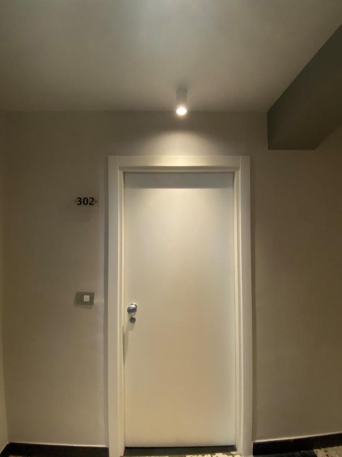 Hnn Luxury Apartments Genoa Luaran gambar