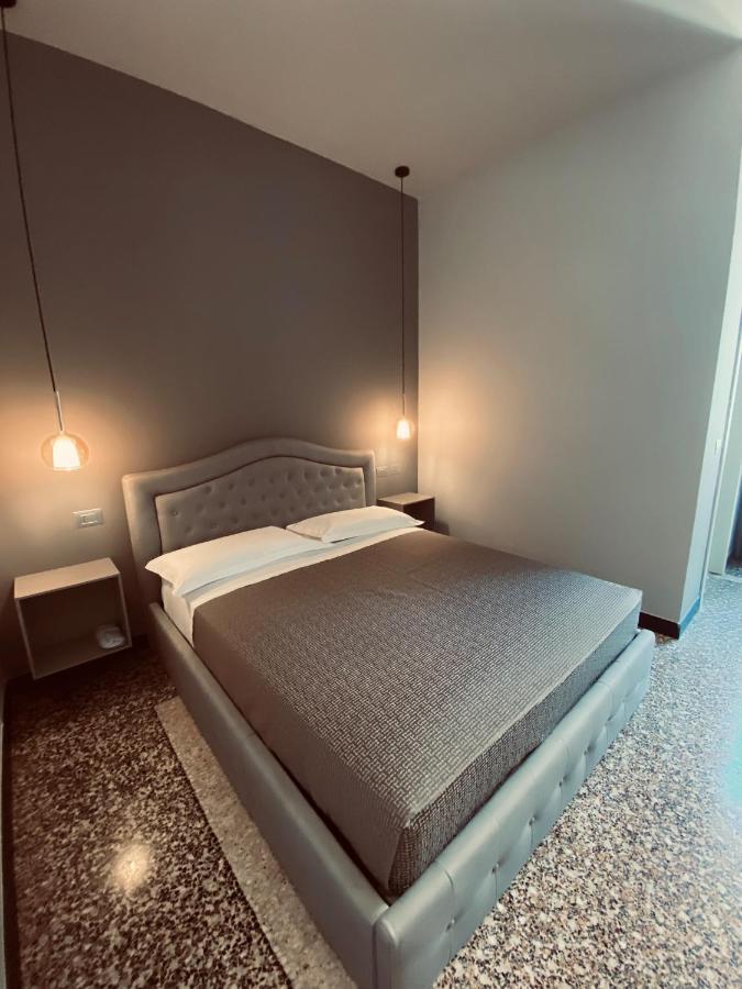 Hnn Luxury Apartments Genoa Luaran gambar