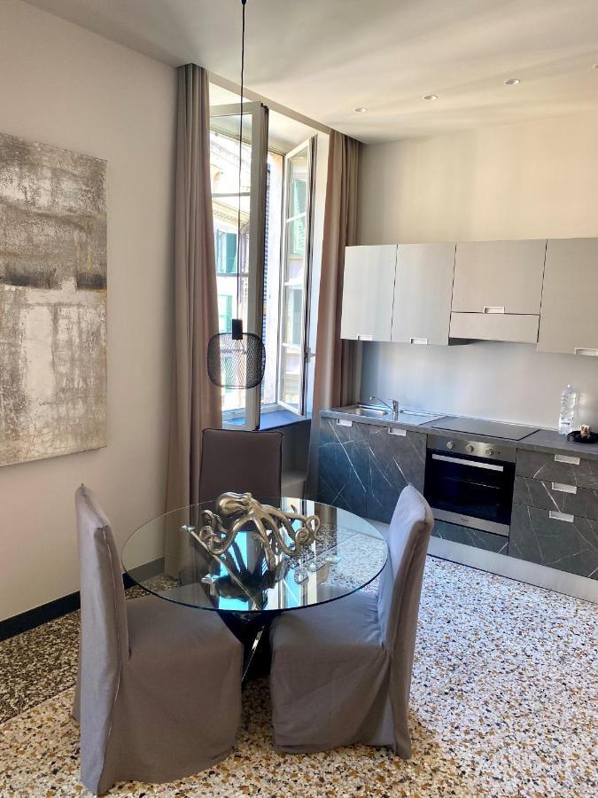Hnn Luxury Apartments Genoa Luaran gambar