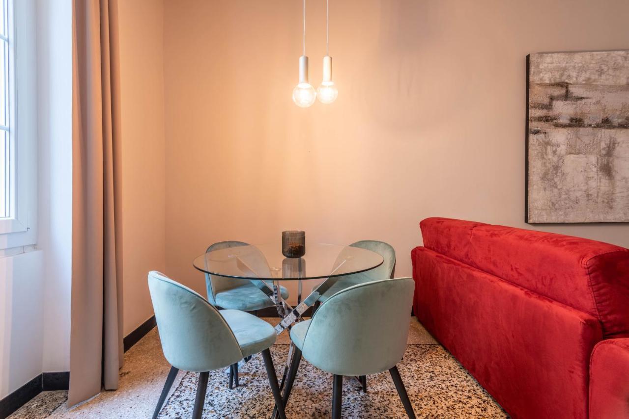 Hnn Luxury Apartments Genoa Luaran gambar