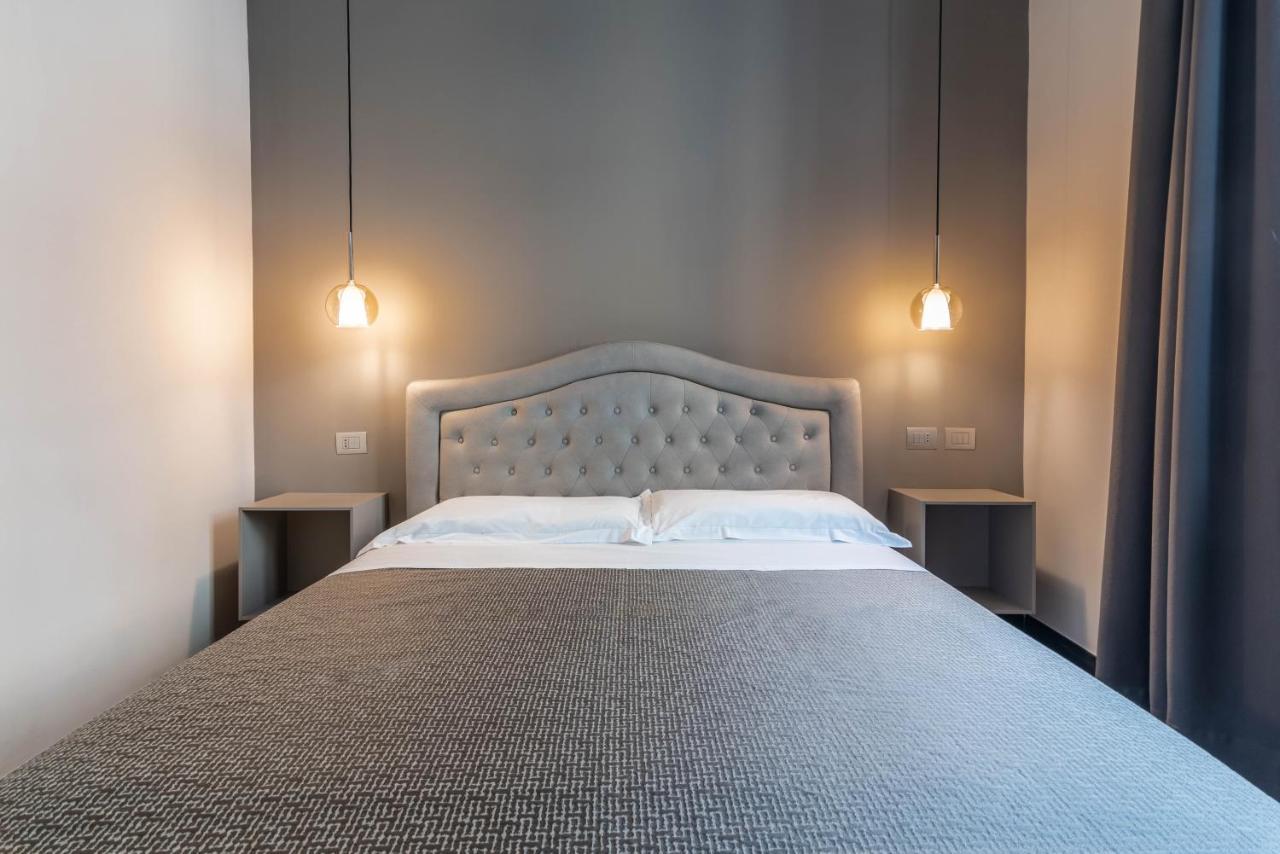 Hnn Luxury Apartments Genoa Luaran gambar
