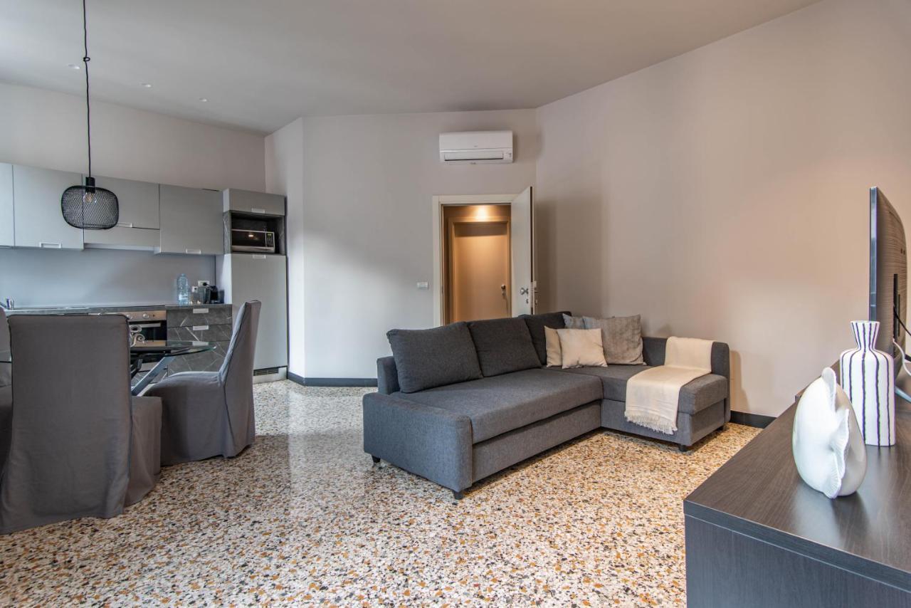 Hnn Luxury Apartments Genoa Luaran gambar