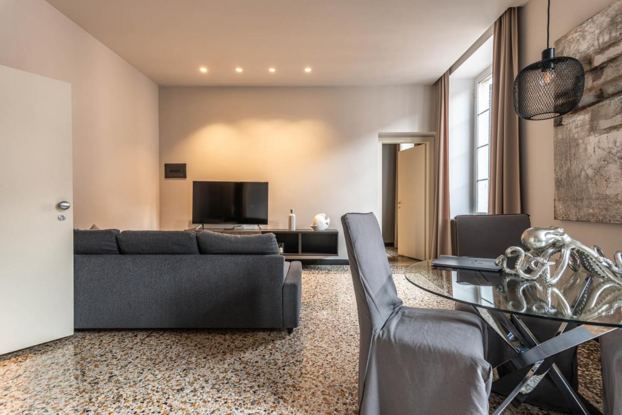 Hnn Luxury Apartments Genoa Luaran gambar